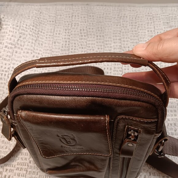 Bull Captain men's or unisex brown leather crossbody bag - Picture 5 of 16